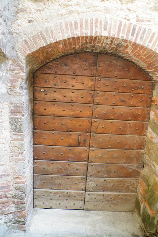 Гостевой дом Agriturismo Fattoria Di Gragnone Экстерьер фото